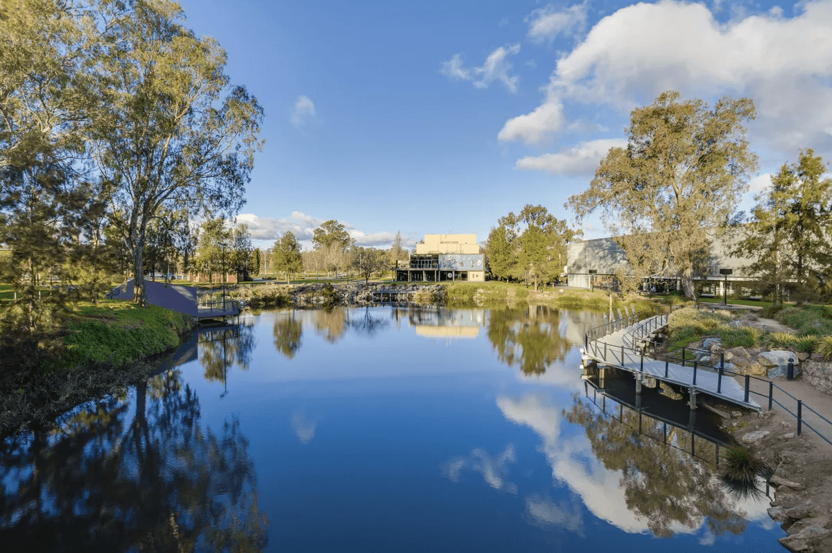 Shepparton self-guided audio driving tours