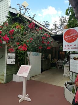 La Markette Lane / Flutterbies Cottage Cafe